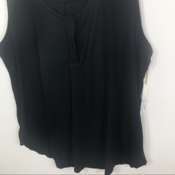 NWT Caslon | Plus Size Roundneck Drape Tank Top - Picture 7 of 10